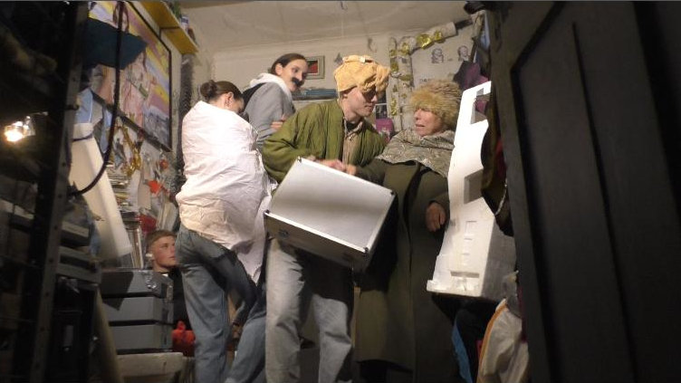 ww8298b.jpg ww8298b.jpg