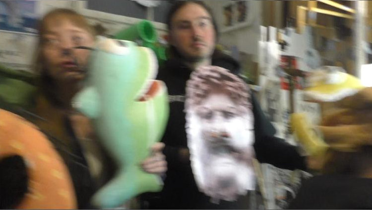 ww8305c.jpg ww8305c.jpg