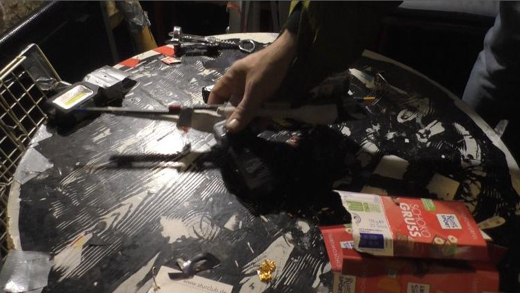 ww8337b.jpg ww8337b.jpg