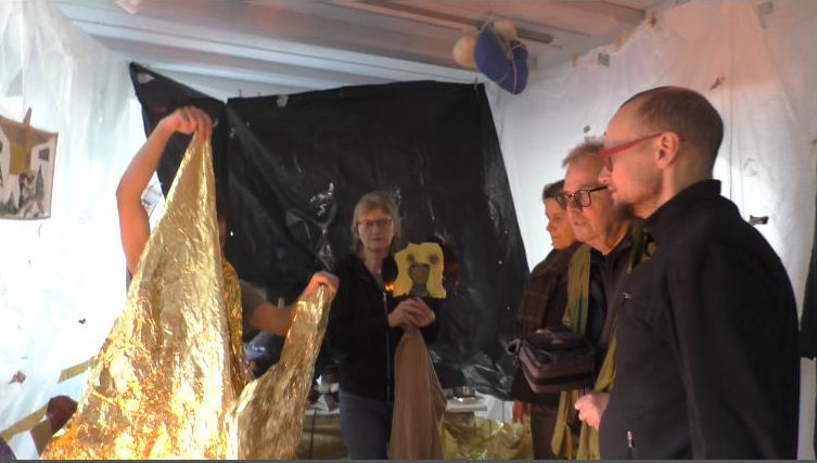 ww8352.jpg ww8352.jpg